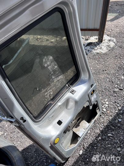 Дверь задняя правая Ford Tourneo Connect низкая б