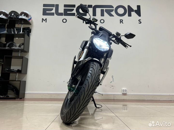 Электромотоцикл Super Soco