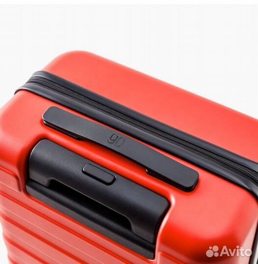 Чемодан Xiaomi 90 Points Seven Bar 24' 68х44х25 см