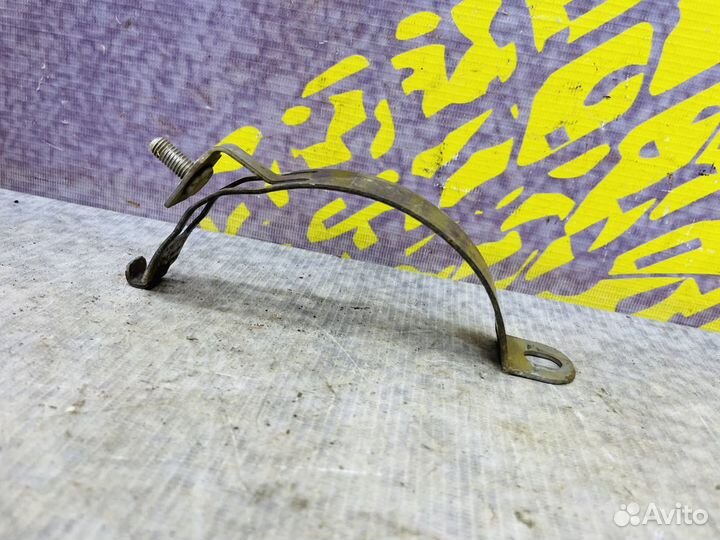 Кронштейн крепления катализатора Логан 2 Logan