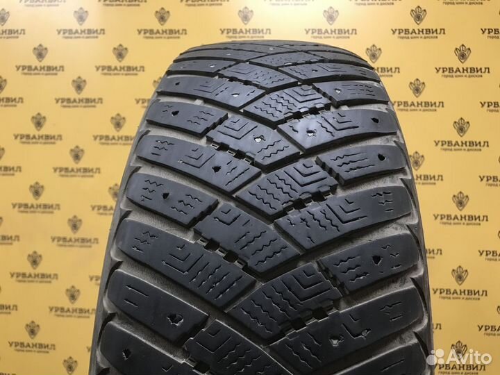 Goodyear Ultragrip Ice Arctic 205/60 R16 92T