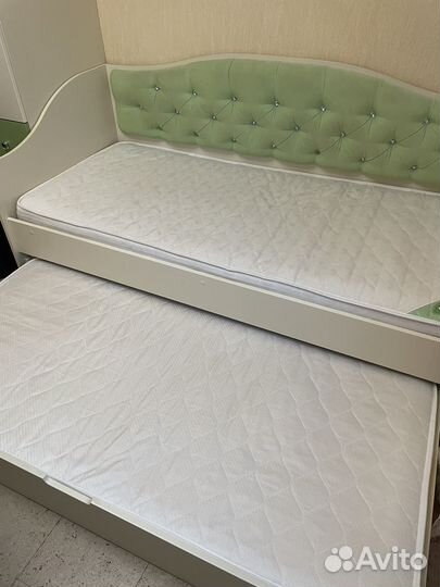 Детская кровать от 3 лет с матрасом бу