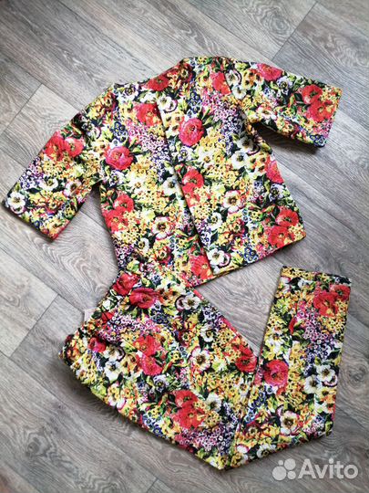 Костюм в стиле Дольче Габбана 134