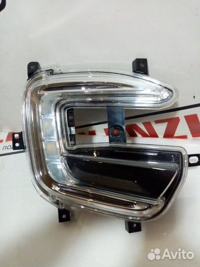 Дневной ходовой огонь правый Renault Kaptur 2016