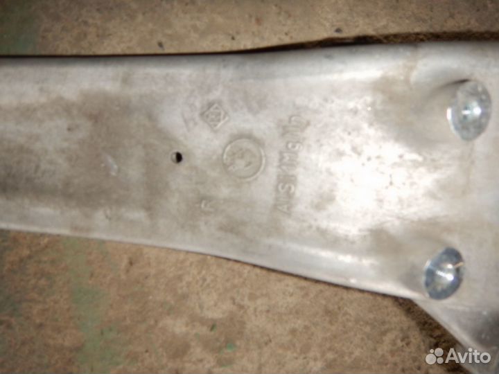 Кулак поворотный передний правый BMW 6 G32