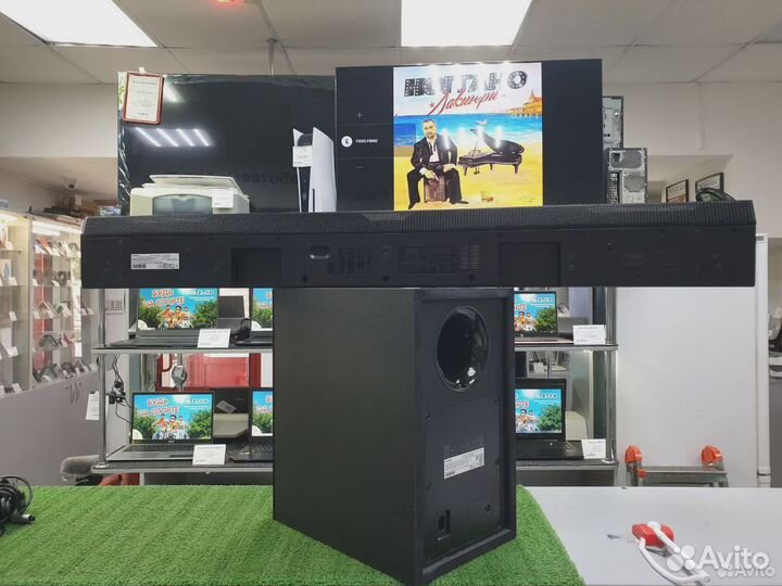 Саундбар Samsung HW-Q700A