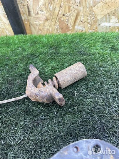 Лебедка запасного колеса LR RR Land Rover Range