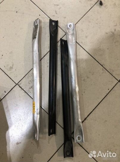 Распорка стоек Bmw 5 F10