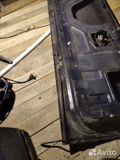 Задний борт isuzu rodeo 1