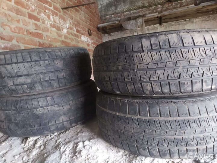 Habilead SnowShoes AW33 215/55 R17