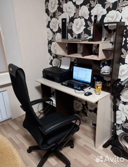 Компьютерный стол олимп,120см