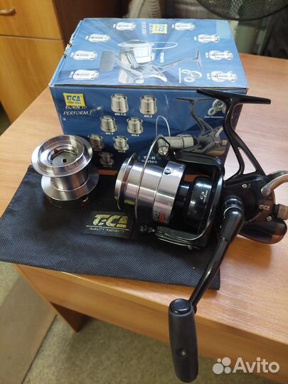 Карповая катушка с байтраннером Tica abyss TF8007R