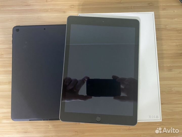 iPad 5 2017 128 Gb Wi-Fi