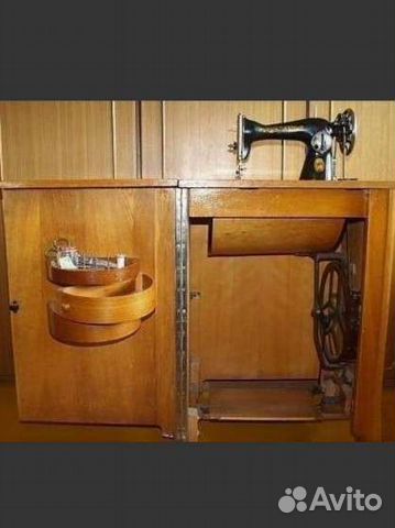 Швейная машинка ножная