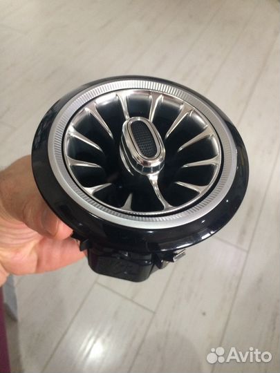 W213 воздуховоды с подсветкой