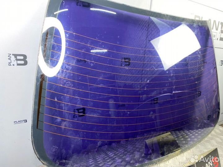 Стекло заднее Toyota Carina E 1992