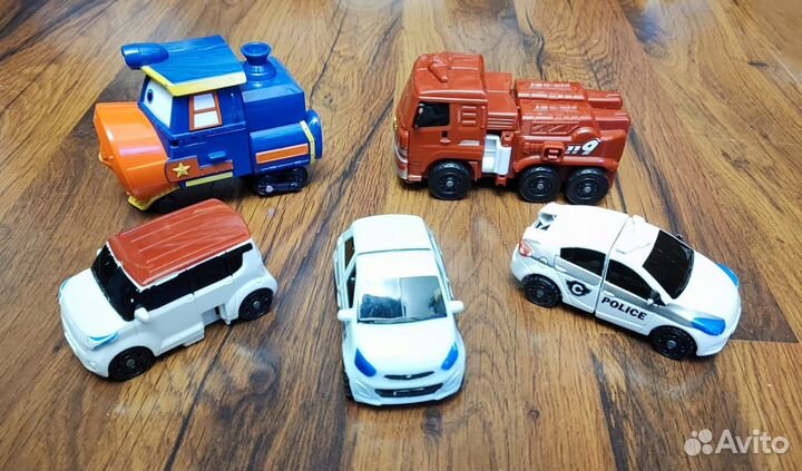 Тоботы и робот-поезд Виктор