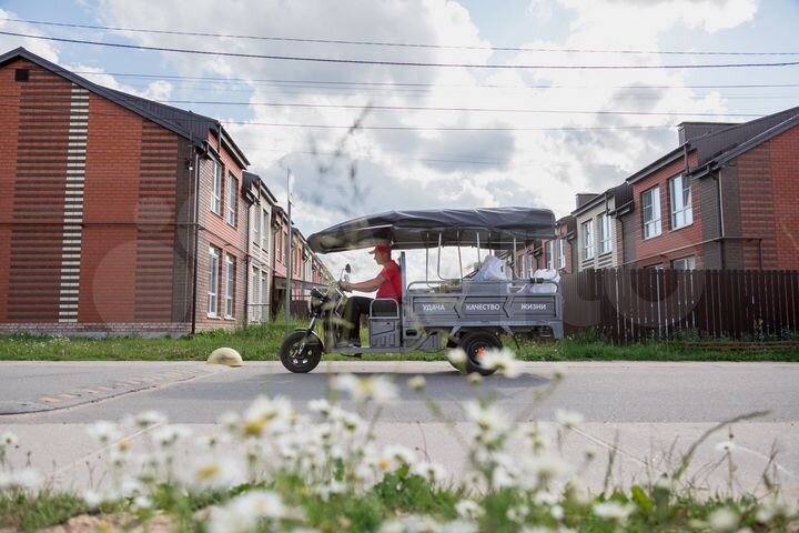 3-к. квартира, 101 м², 2/2 эт.