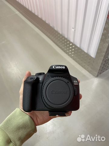 Фотоаппарат Canon EOS 1300D Kit 18-55mm f/3.5-5.6