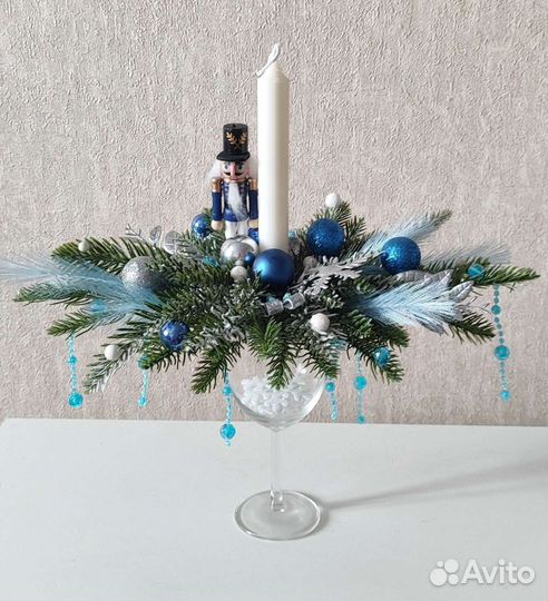 Композиция на новогодний стол