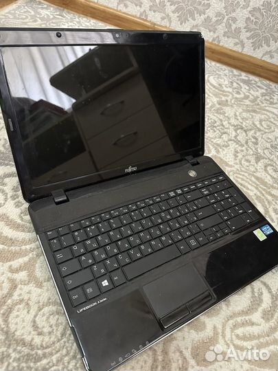 Ноутбук fujitsu