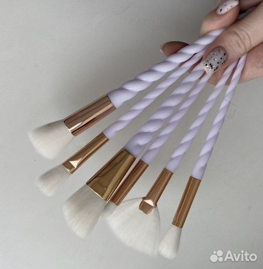 Набор кистей для макияжа