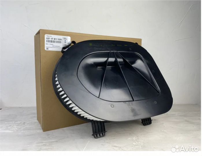 Оригинальный фильтр воздушный BMW 13717811026