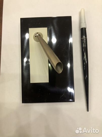 Настольный прибор