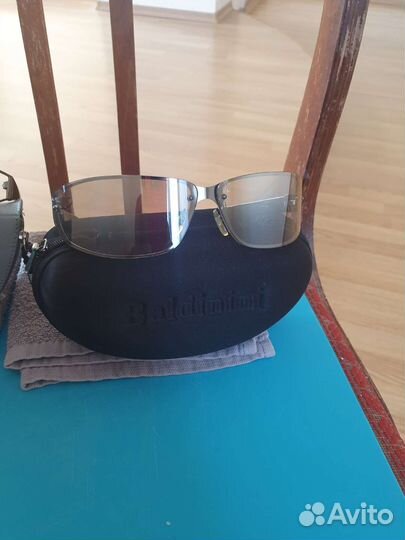 Солнцезащитные очки