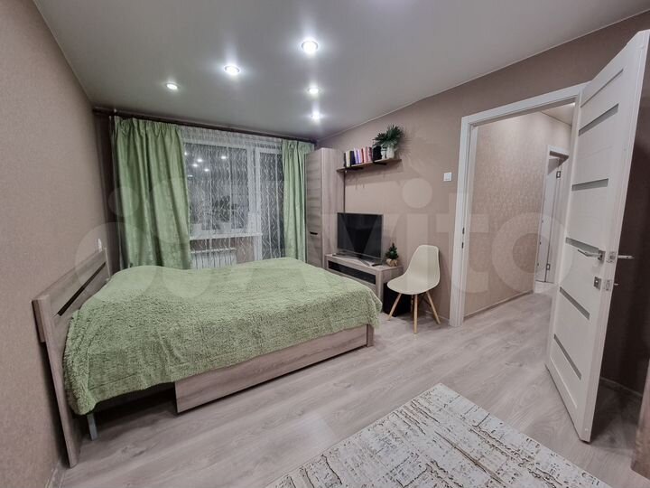 2-к. квартира, 50 м², 9/10 эт.