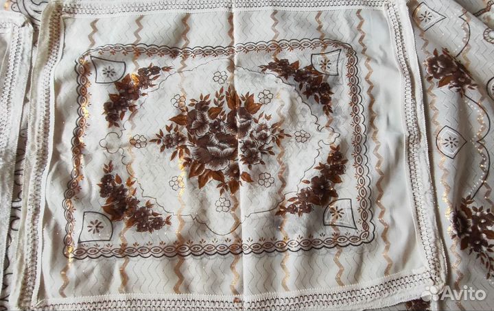 Покрывало и наволочки комплект