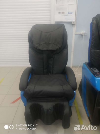 Массажное кресло