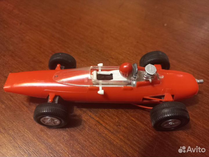 Гоночная машинка гдр