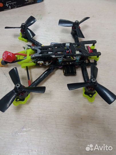 Гоночный квадрокоптер 3 дюйма