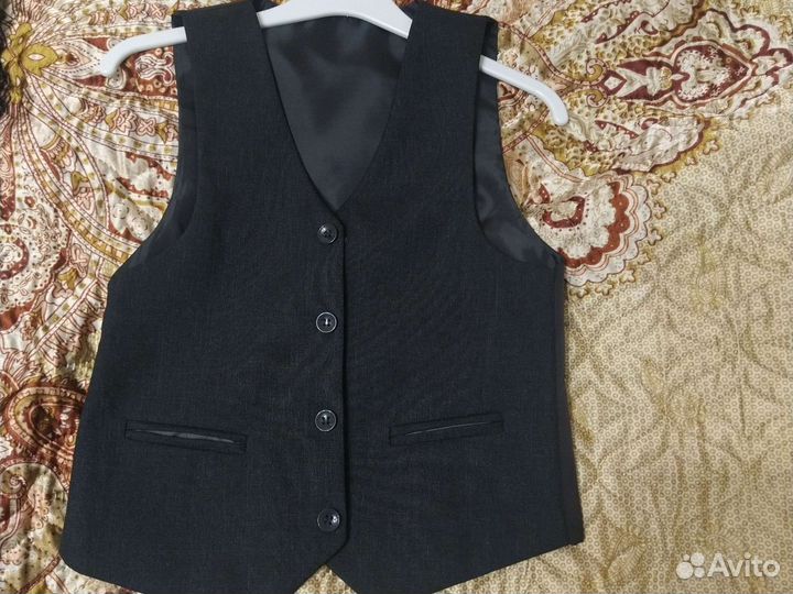 Школьный костюм для мальчика 128