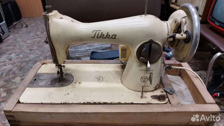 Швейная машина Tikka