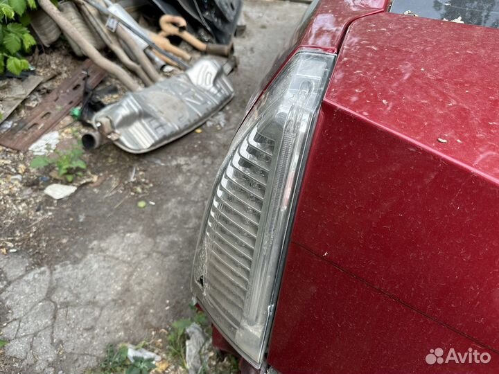 Задний левый фонарь Cadillac CTS 08-13