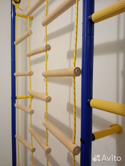 Детская шведская стенка