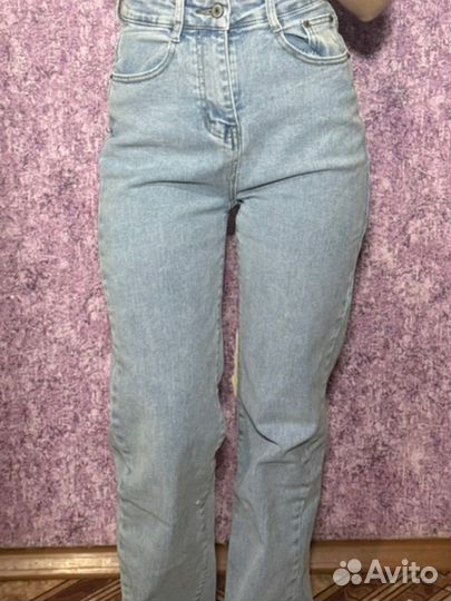 Джинсы прямые