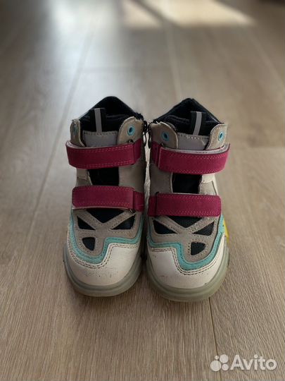 Ботинки демисезонные для девочки размер 29