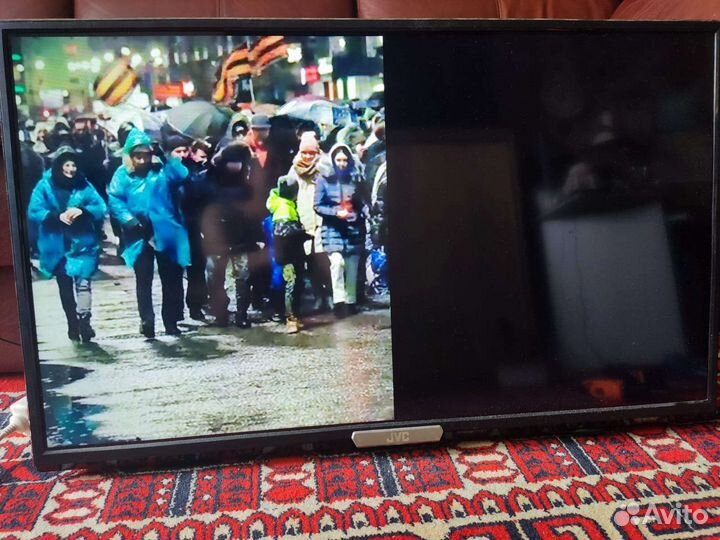 Телевизор JVC LT-40M445