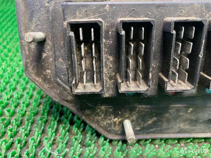 Блок предохранителей Лада 2107 1998