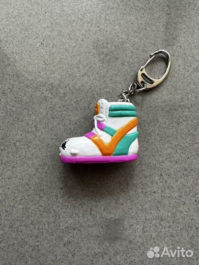 Брелок Shopkins