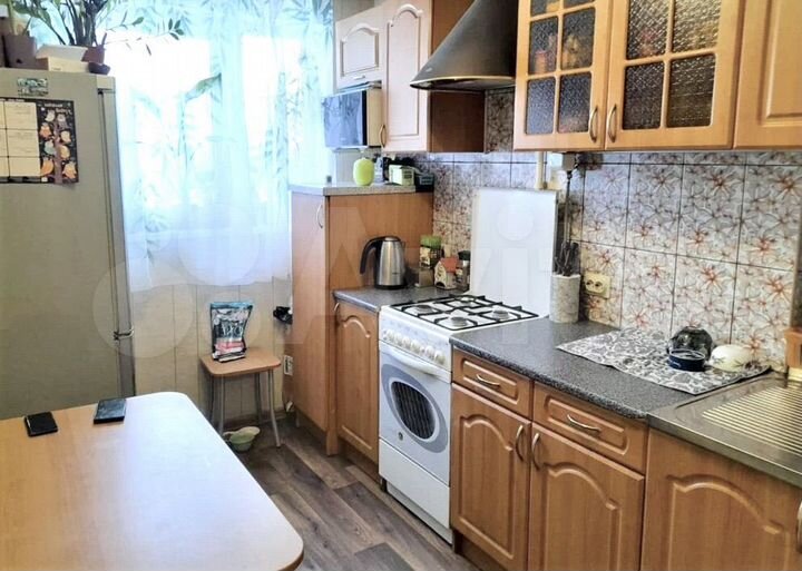 Комната 18 м² в 3-к., 3/8 эт.