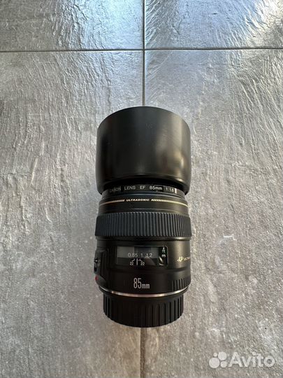 Canon ef 85mm f 1.8 usm