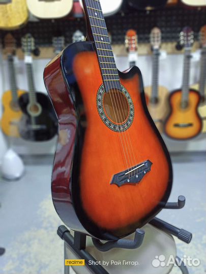 Гитара новая в коробке