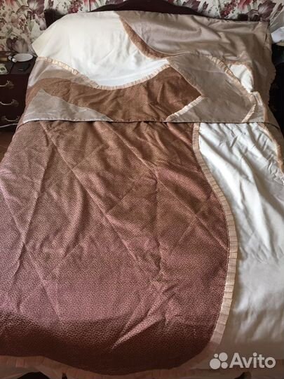 Покрывало на кровать авторской работы