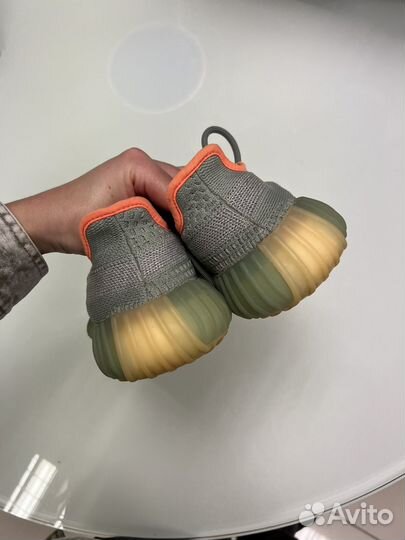 Кроссовки Adidas Yeezy boost оригинал