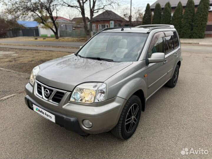 Nissan X-Trail 2.0 AT, 2003, 210 500 км