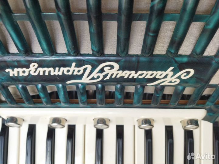 Аккордеон Красный партизан